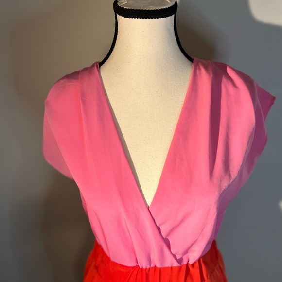 H&M V-Neck Short Sleeve Pink and Orange Mini Dress with Pockets Sz 6 - Picture 4 of 9